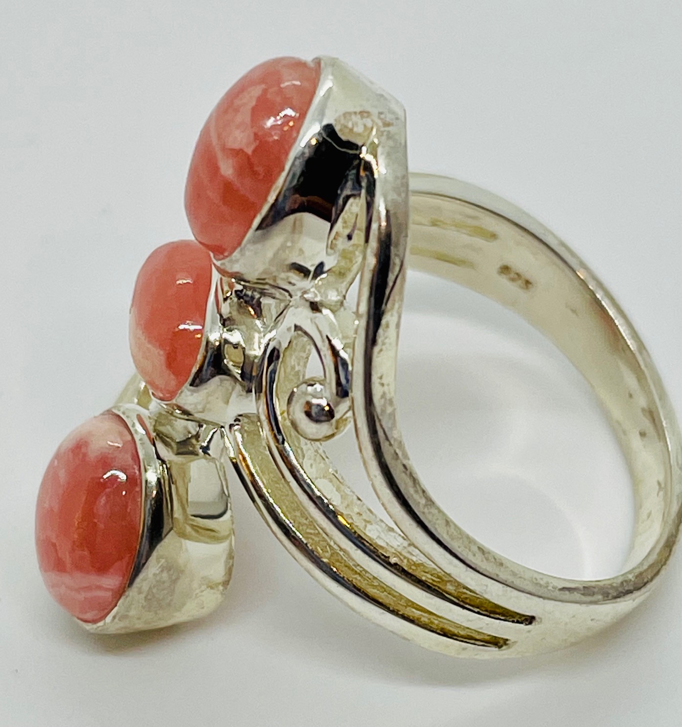 Rhodochrosite Ring 7.01 grams Size 9 - Click Image to Close